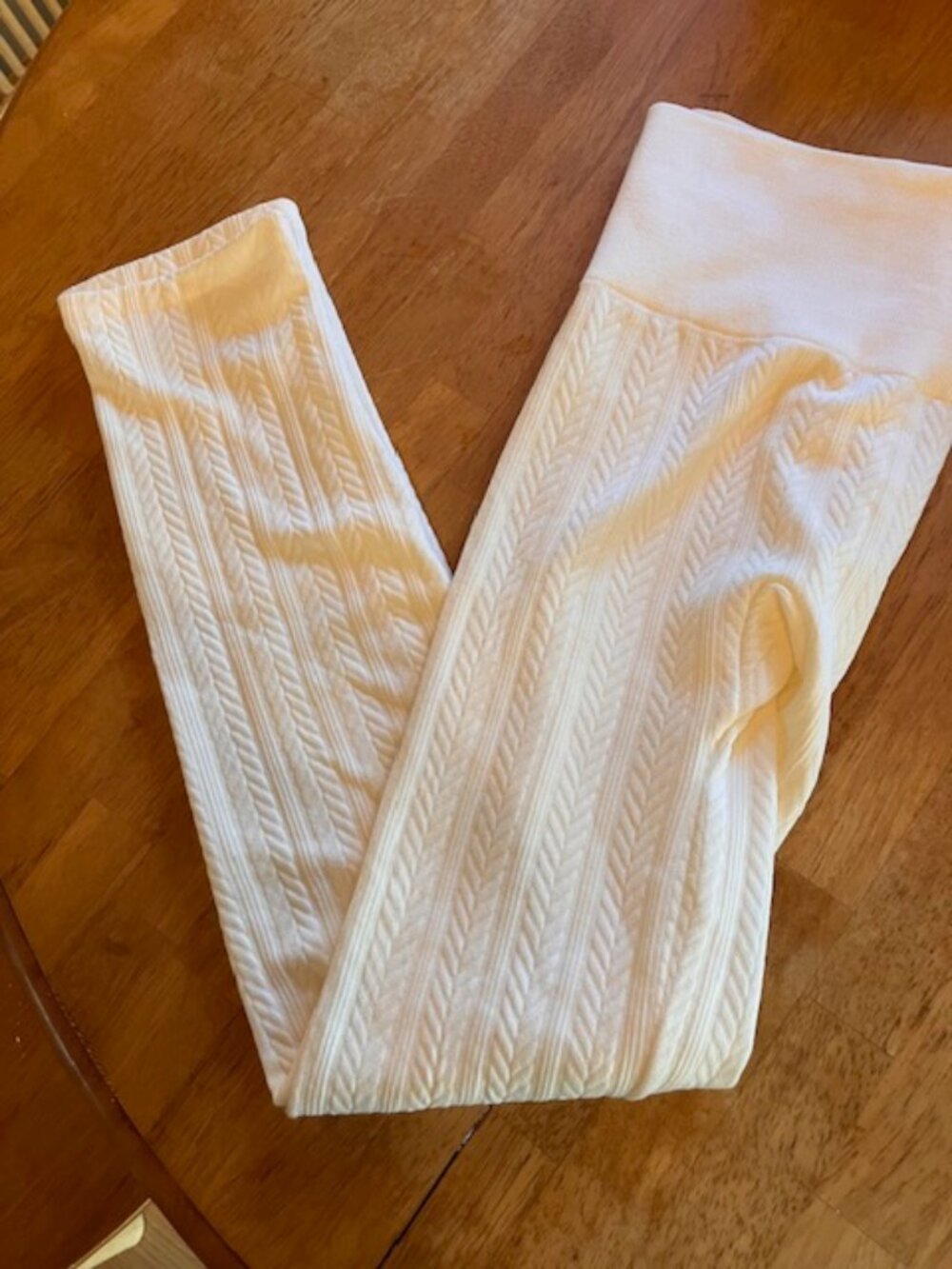 Super Cute Ivory Leggings